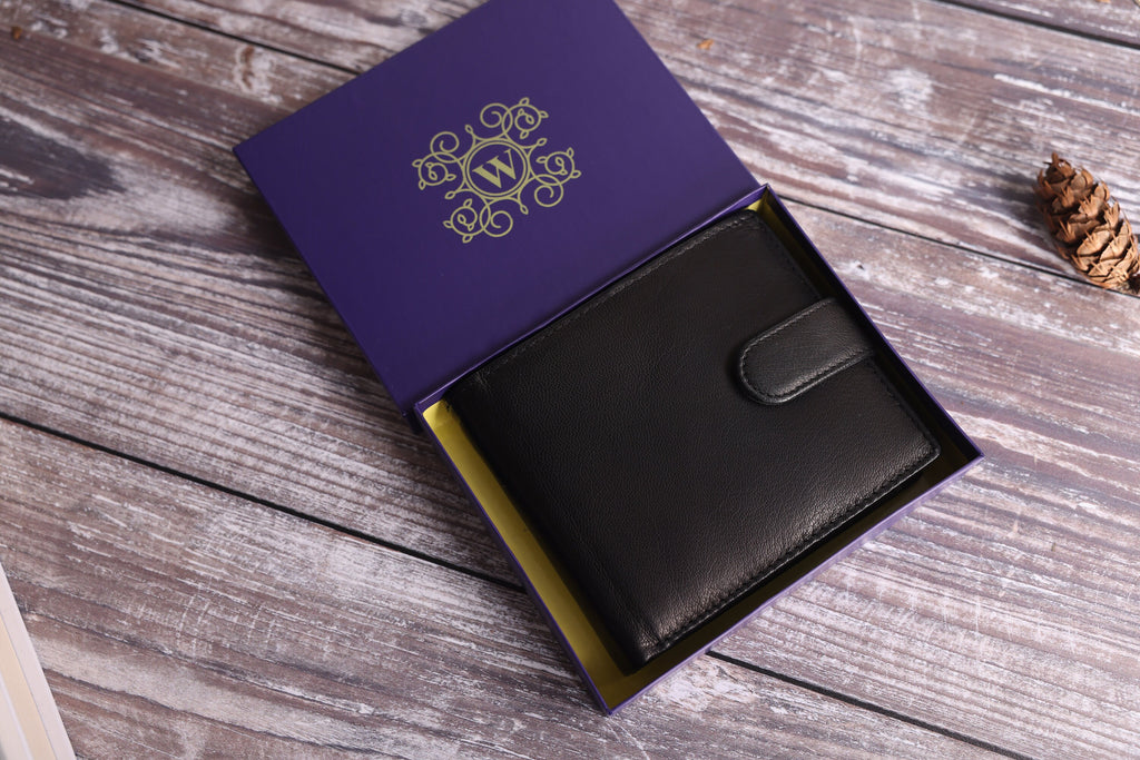 Personalised Men's Bifold Wallet, Black Leather Wallet, Personalized Engraved Father's Day Gift for Dad, Husband, Boyfriend, Anniversary