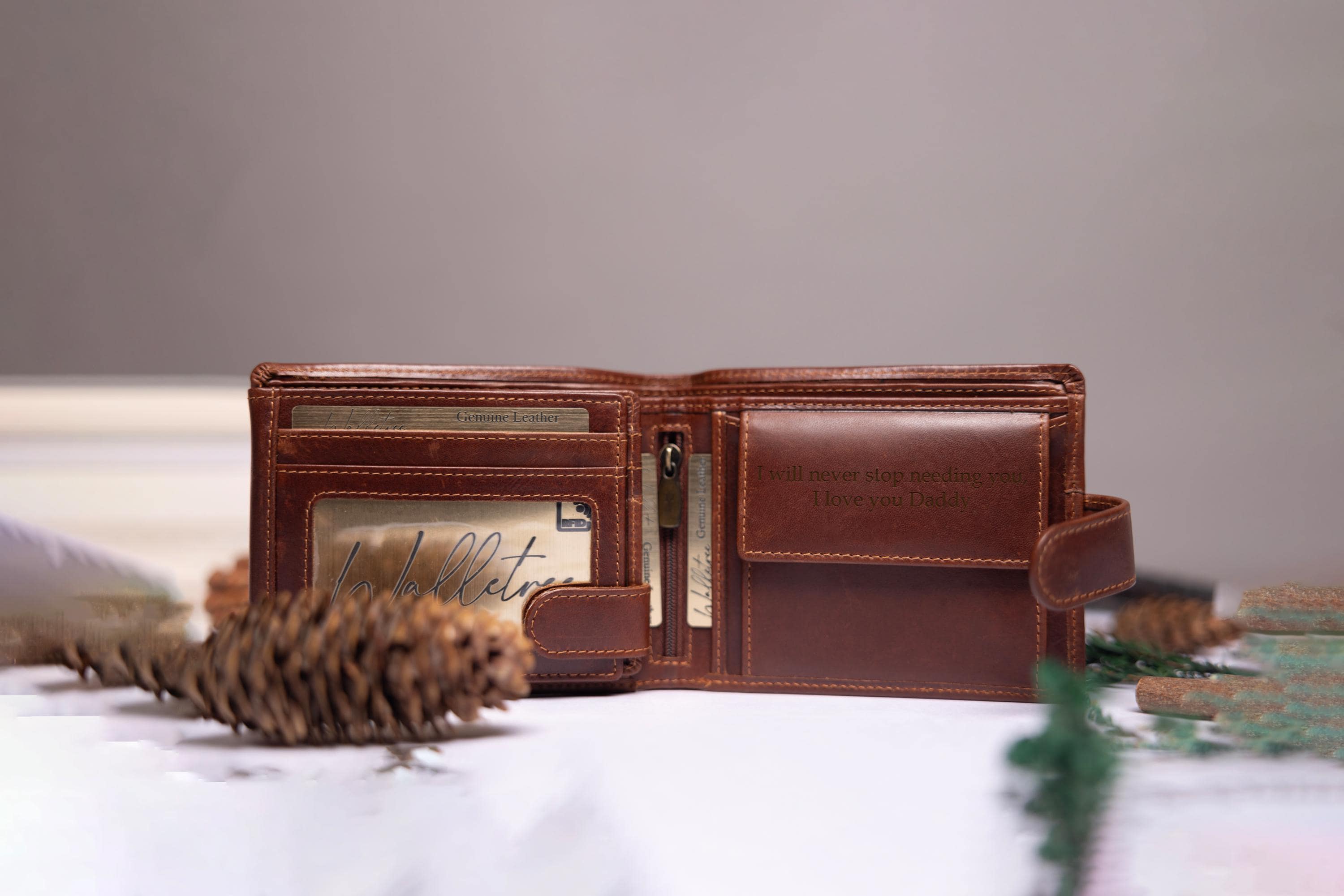 Personalised Men's Bifold Wallet, Brown Real Leather Wallet Personalized Engraved Father's Day Gift for Boyfriend, Anniversary Gift for Dad