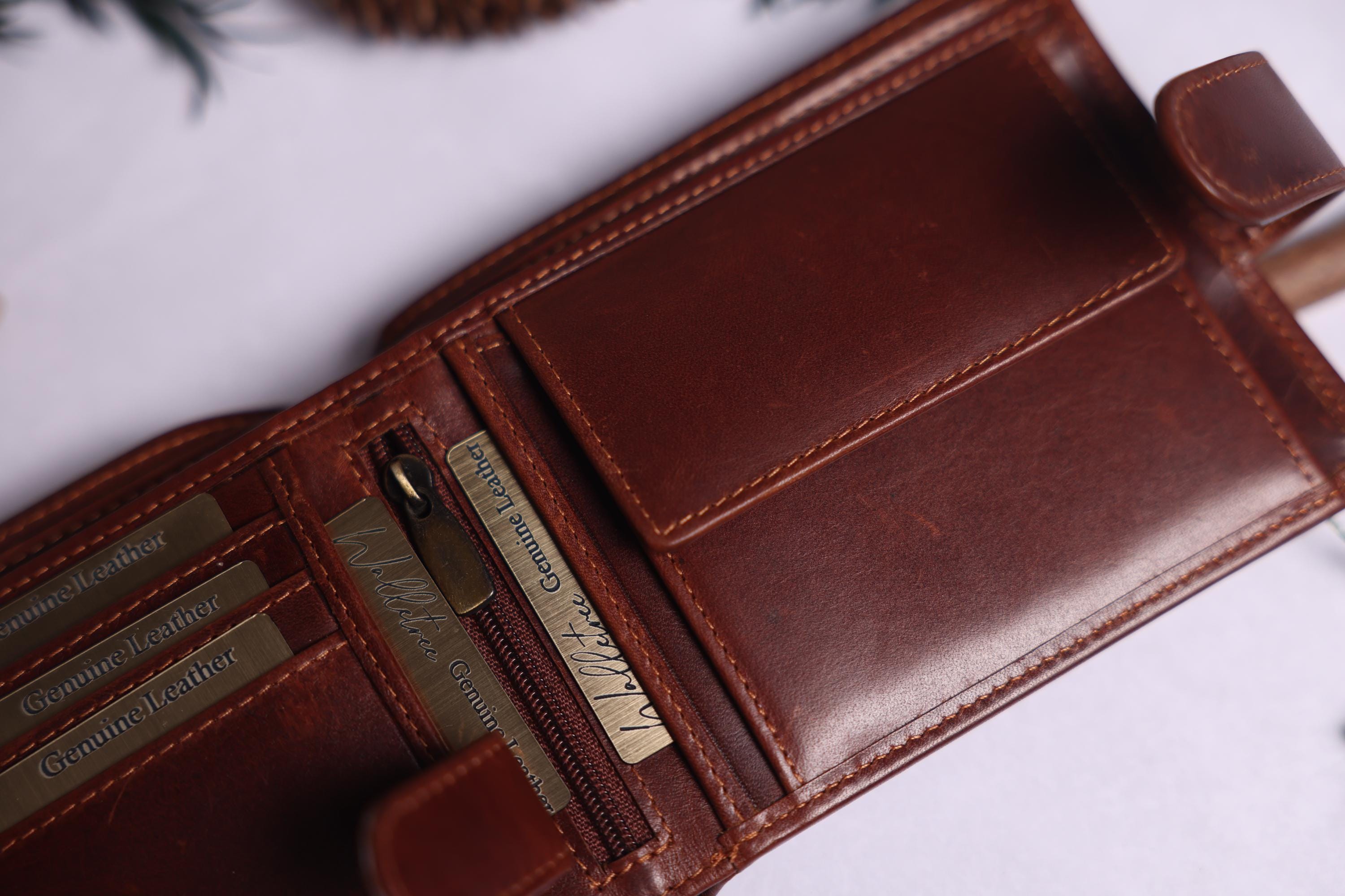 Personalised Men's Bifold Wallet, Brown Real Leather Wallet Personalized Engraved Father's Day Gift for Boyfriend, Anniversary Gift for Dad
