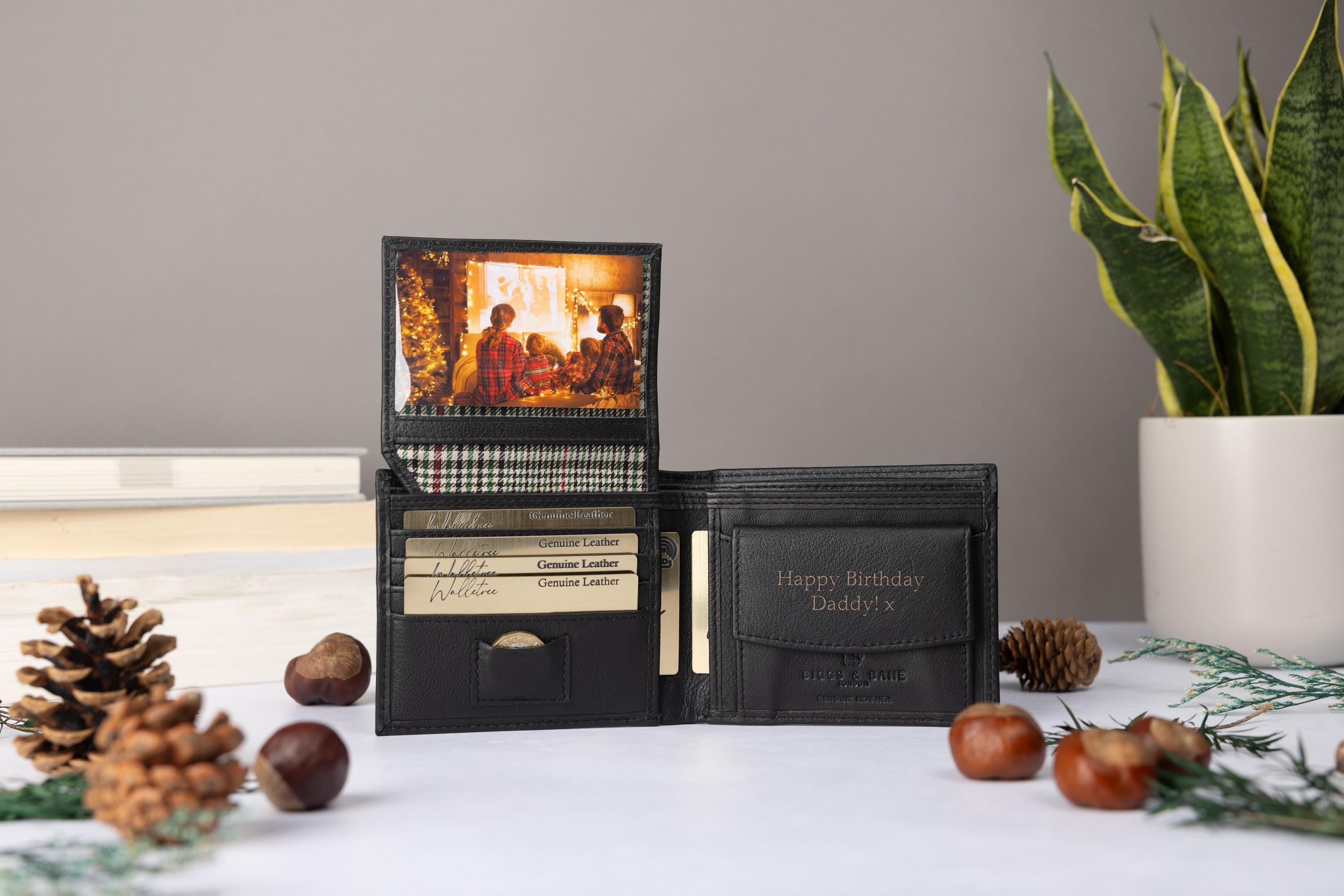 Personalised Men's Wallet, Genuine Soft Black Leather Wallet, Personalized engraved Father's Day Gift for him, Boyfriend, Dad, Birthday Gift