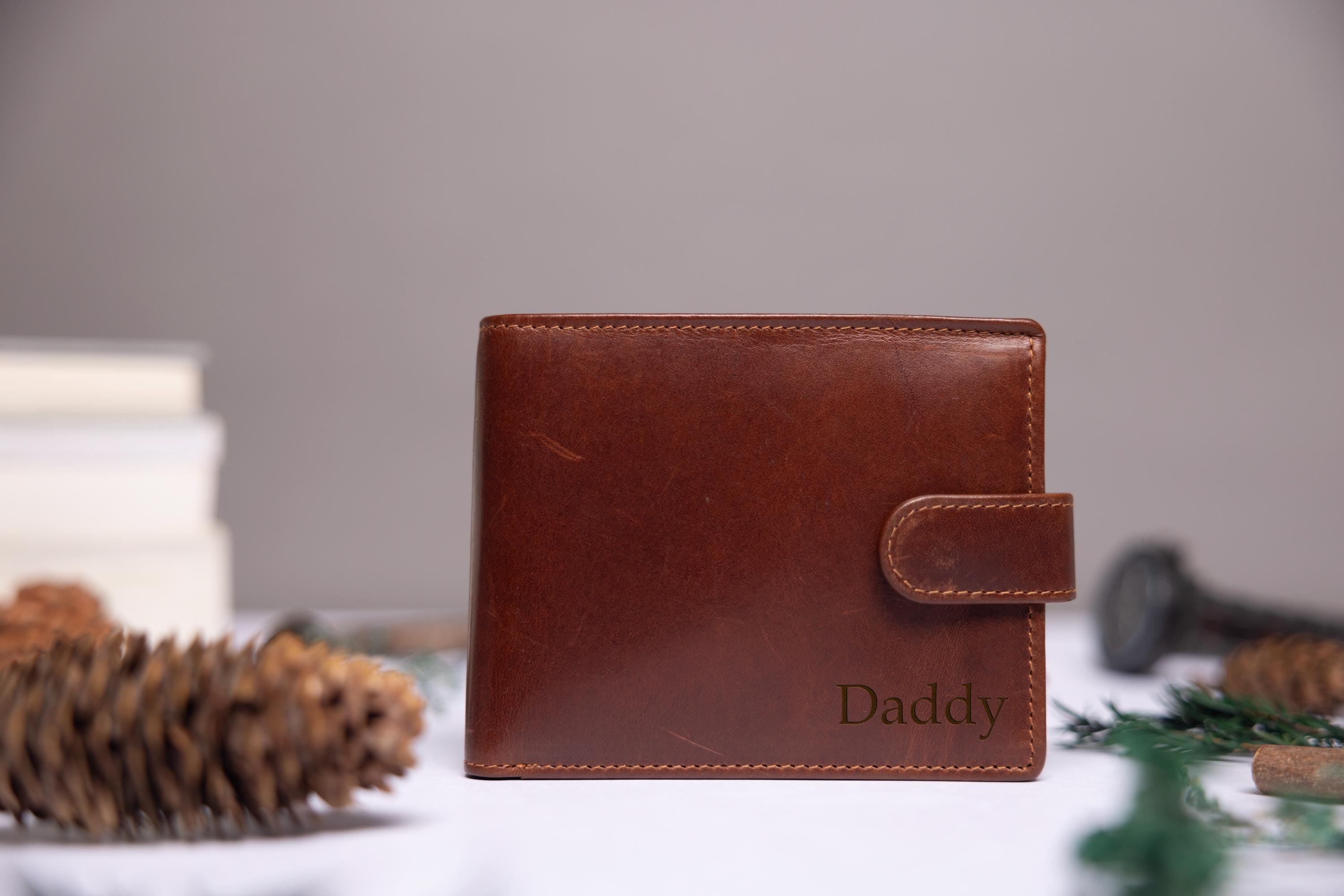 Personalised Men's Bifold Wallet, Brown Real Leather Wallet Personalized Engraved Father's Day Gift for Boyfriend, Anniversary Gift for Dad