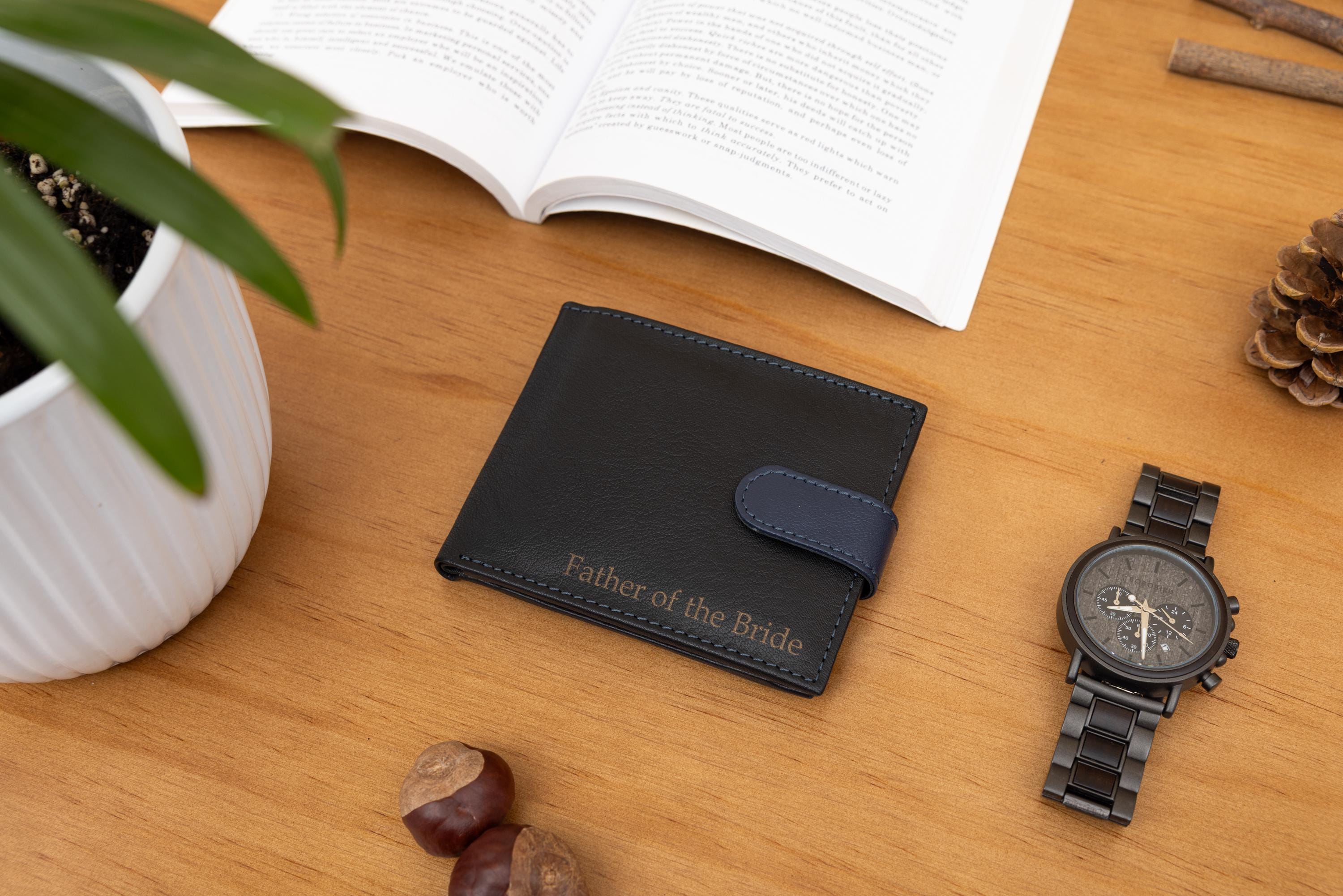 Father's Day Gift for Dad, Personalised Men's Wallet, Genuine Soft Black & Navy Leather Wallet, Personalized Gift for Him, Boyfriend,Husband