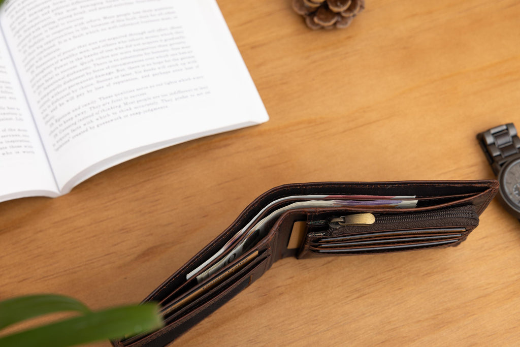 Father's Day Gift, Personalised Men's Brown Wallet, Engraved Wallet, Zip Coin Pocket Wallet, Custom Wallet, Gift for him, Men, Dad, Husband
