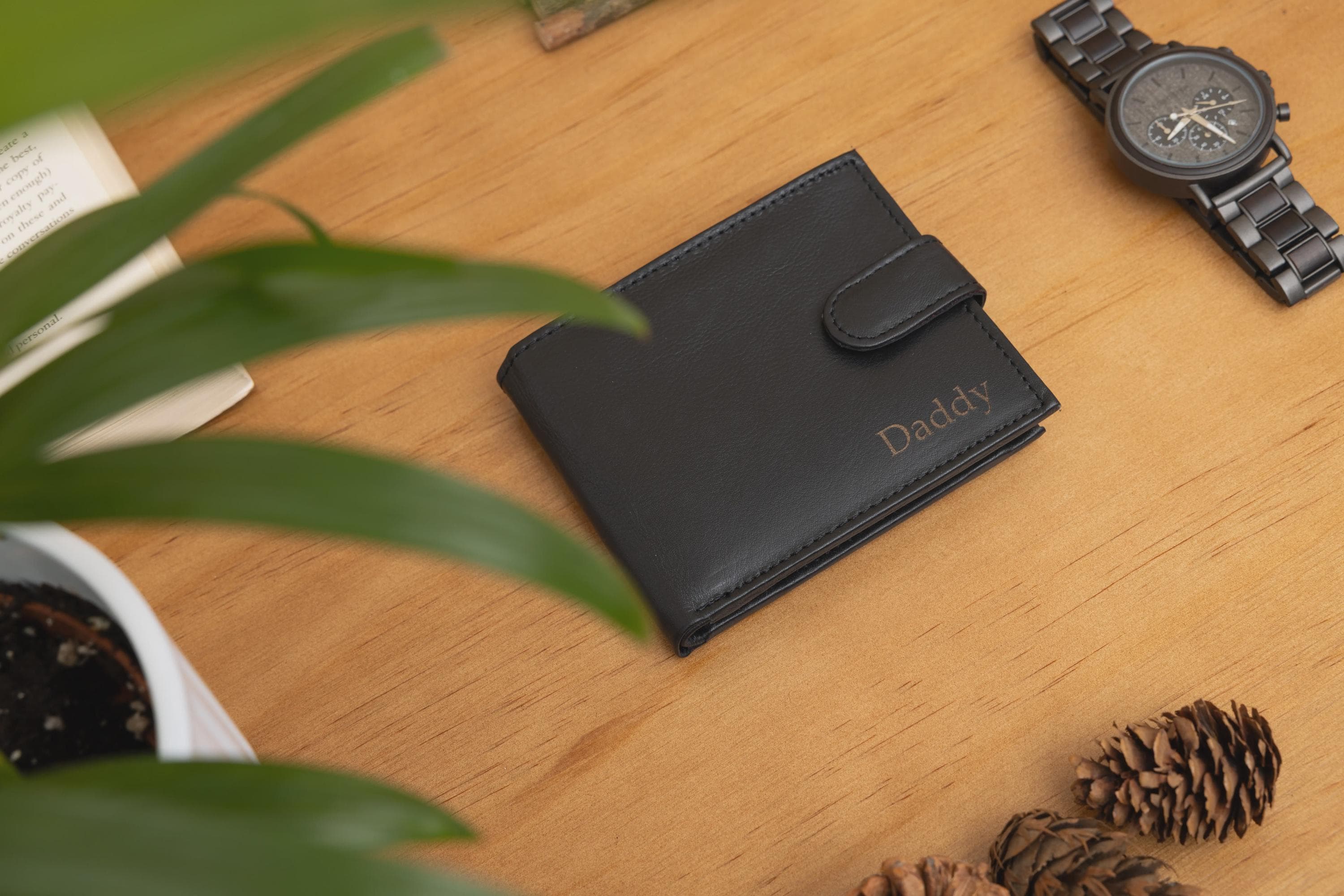 Personalised Mens Wallet, Genuine Soft Black Leather Wallet, Personalized Custom Engraved Father's Day Gift for him, Boyfriend, Husband, Dad