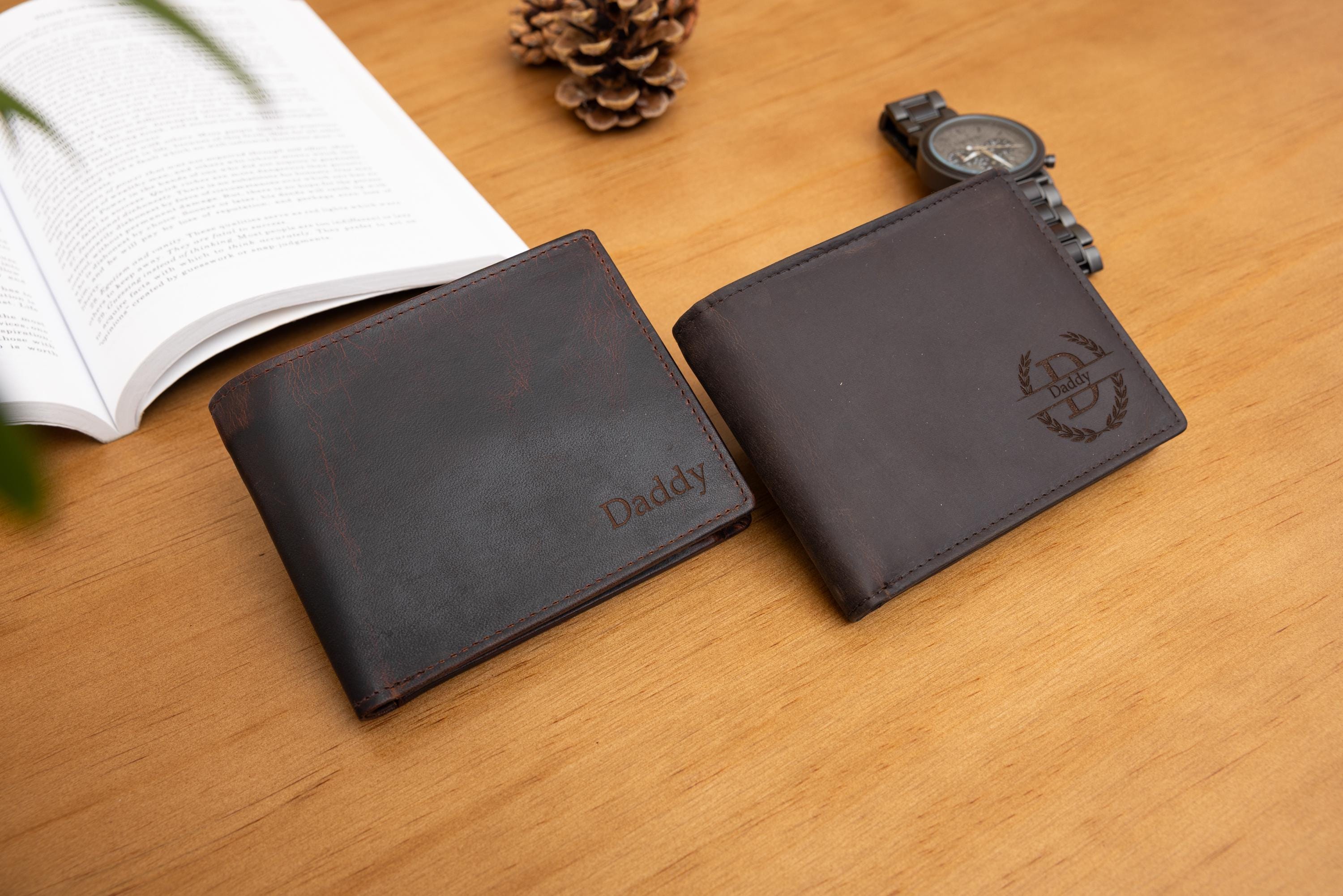 Personalised Men's Bifold Leather Wallet, Dark Brown Leather Zip Coin Wallet, Personalized Father's Day Gift for Dad, Boyfriend, Husband,